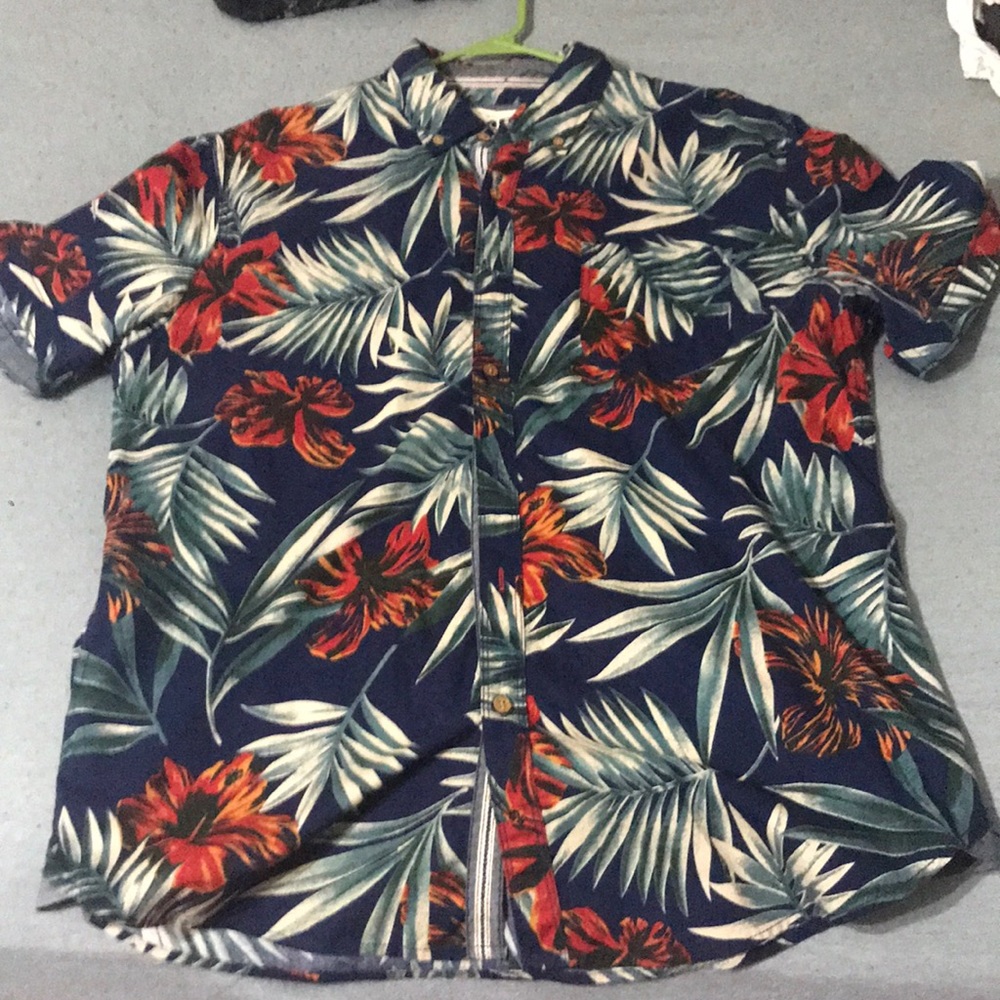 Floral Button Up